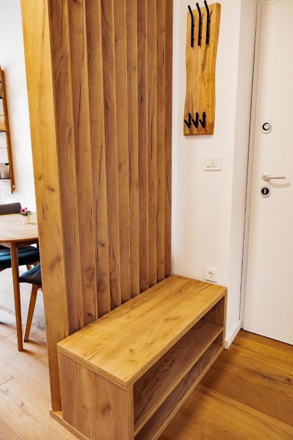 Woody - Comfy Apartment In Siska Ljubljana Extérieur photo