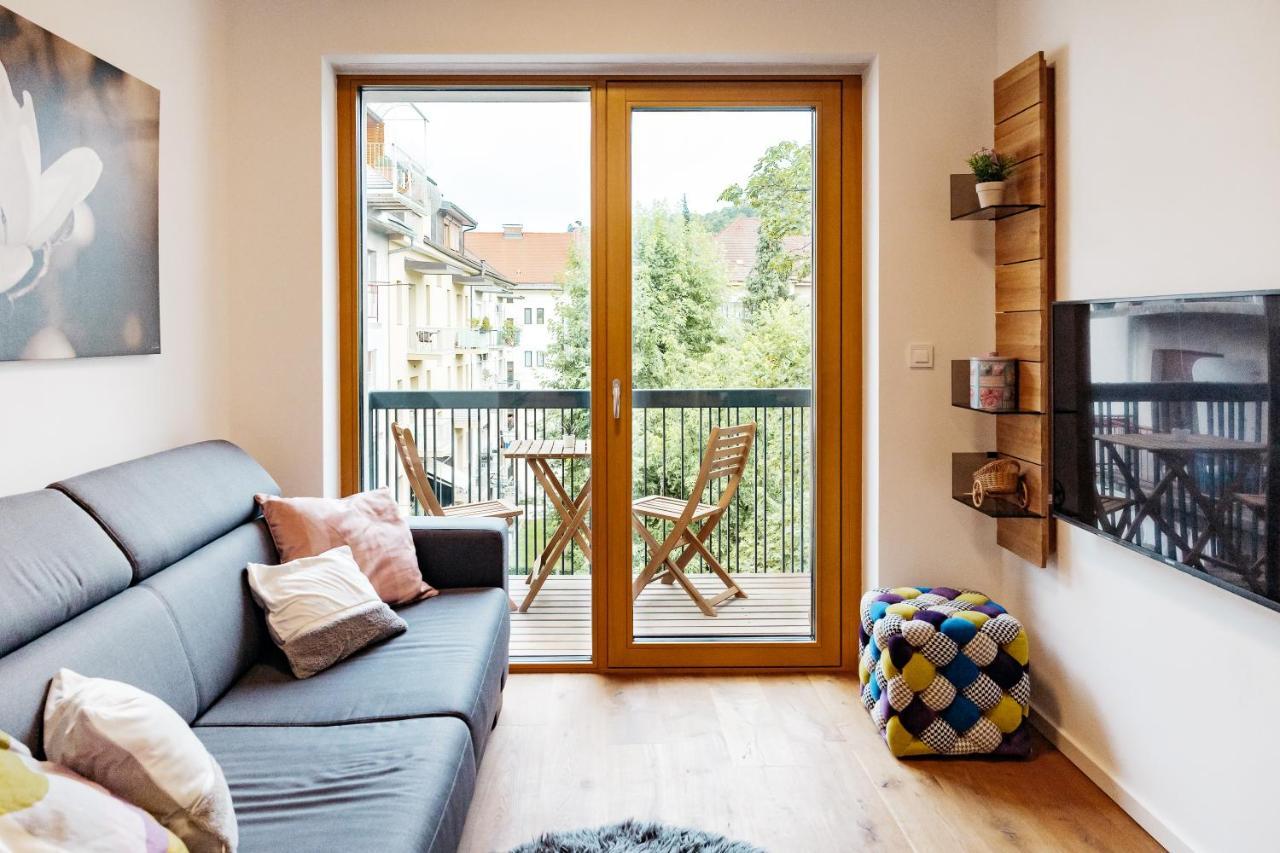 Woody - Comfy Apartment In Siska Ljubljana Extérieur photo