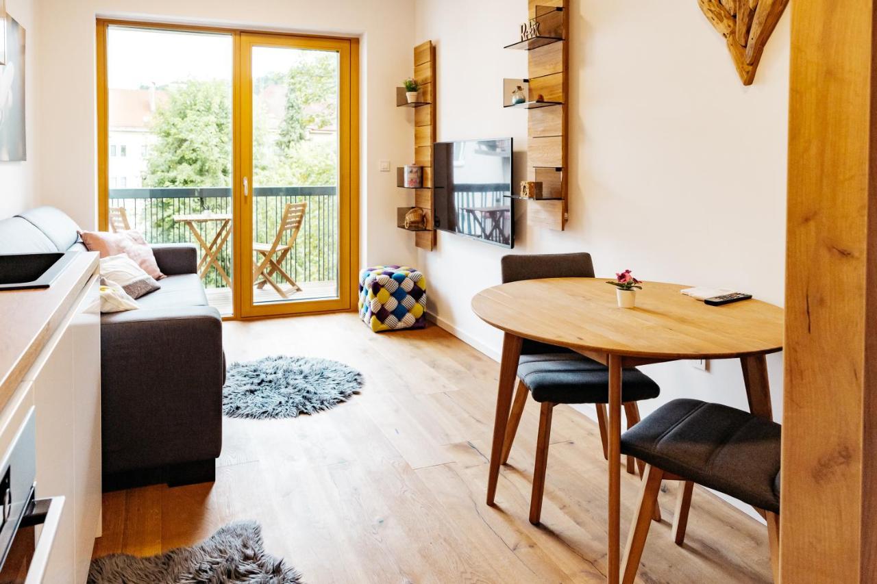 Woody - Comfy Apartment In Siska Ljubljana Extérieur photo
